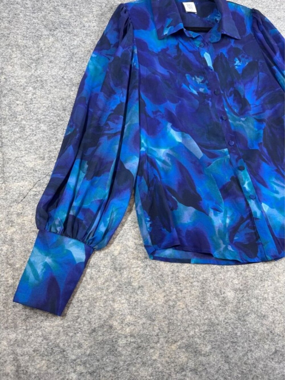 RNWY RUNAWAY Sheer Blue Abstract Print Button Up Floral Blouse Size M Career - Picture 5 of 15
